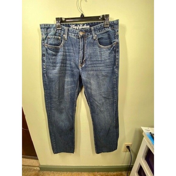 Flags & Anthem Mens 34/30 Blue Mid-Rise Medium Wash Straight Leg Denim Jeans - Picture 1 of 13